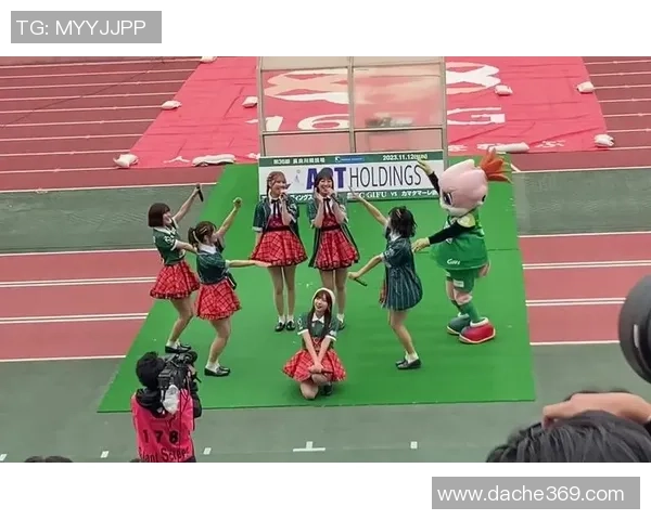 赞岐与岐阜FC的激烈对决展现足球魅力与团队精神的较量